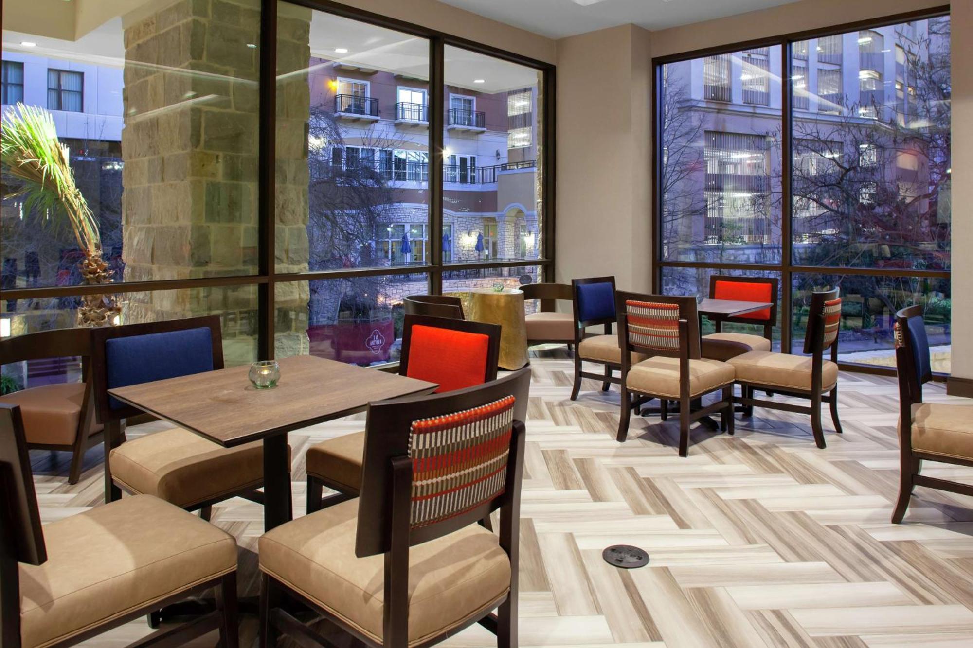 Hampton Inn & Suites San Antonio Riverwalk Dış mekan fotoğraf
